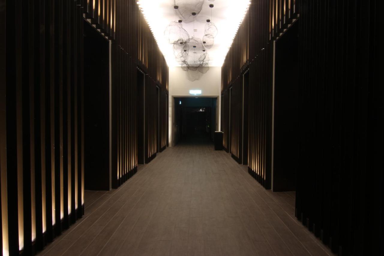 Dolphin The Eaton Klcc Kuala Lumpur